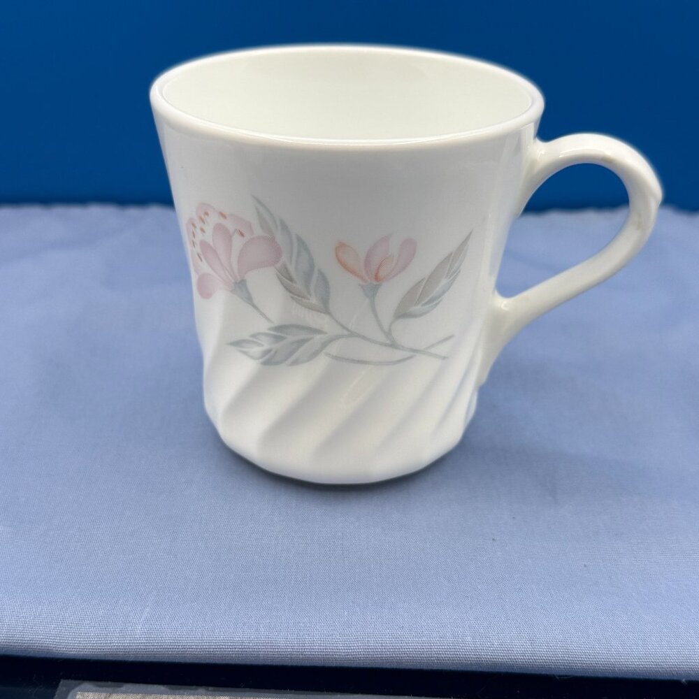 Vintage Corelle Corning Ware Pink Trio Swirl Coffee Mug, Set of 3, EUC